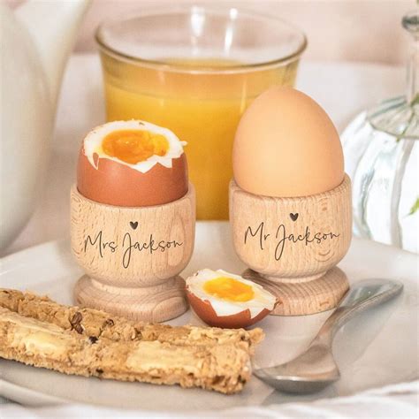mr and ms egg wedding.